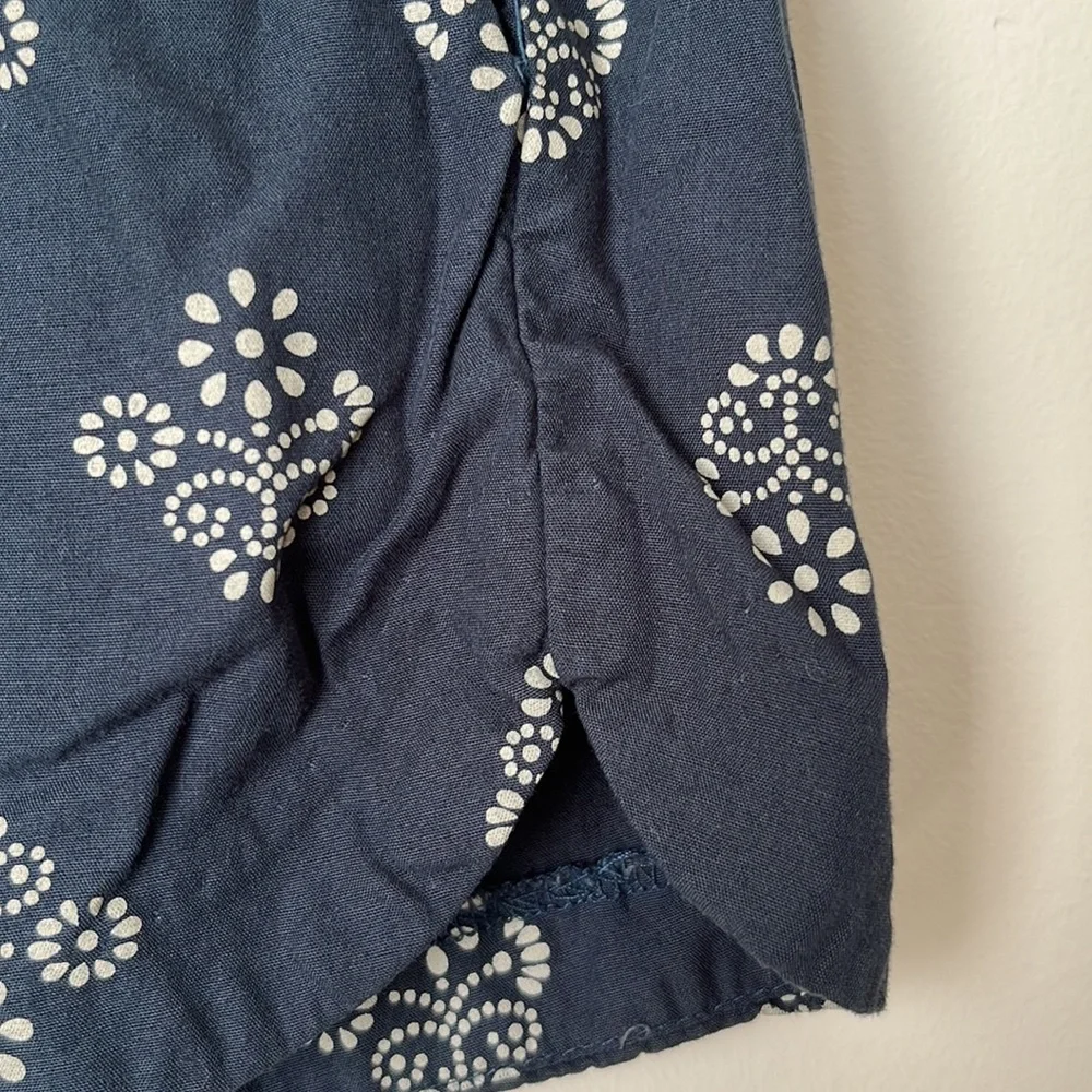 Madewell Navy Floral Shorts Size Small - Picture 2 of 7